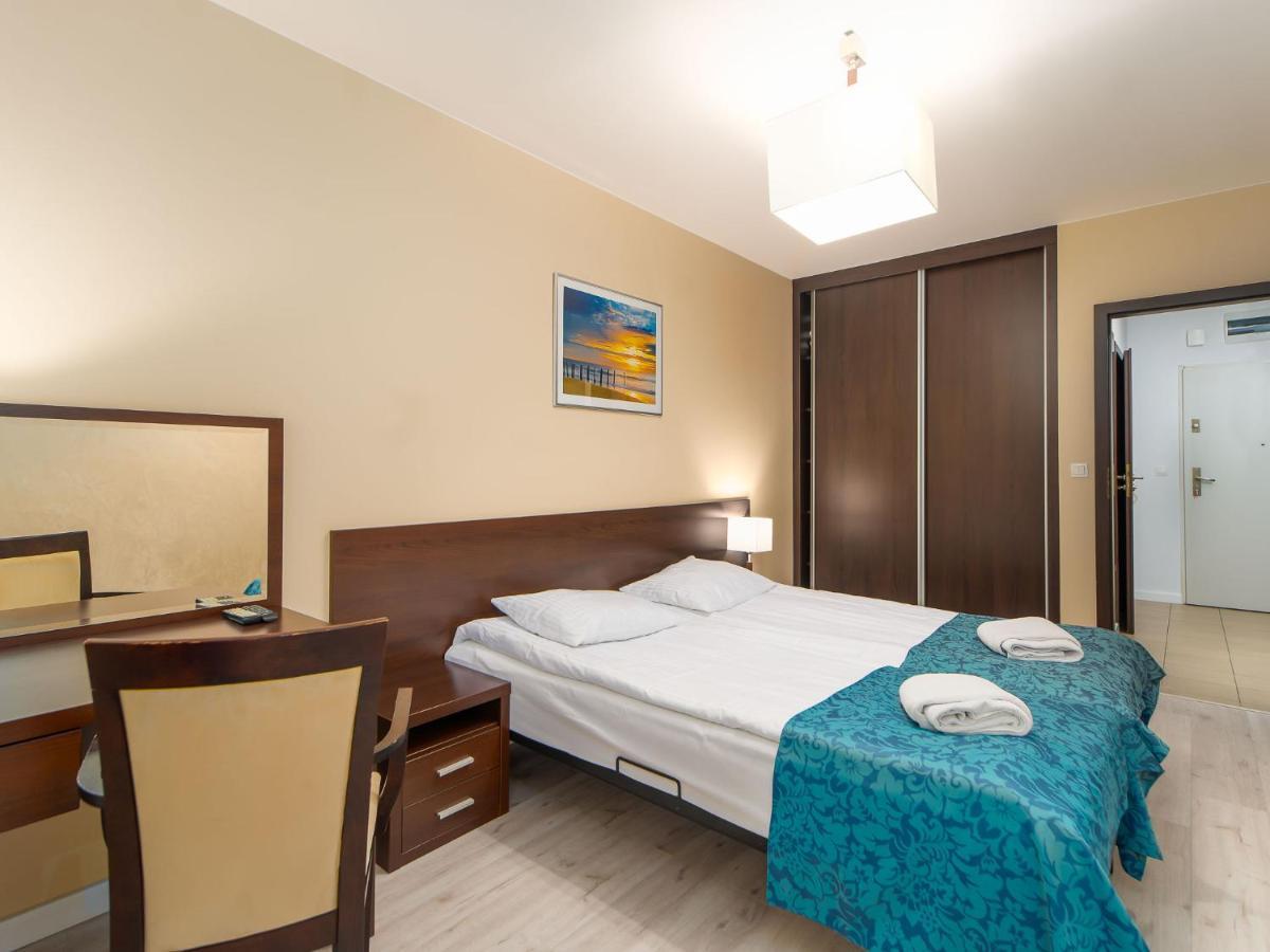 Aquabaltic Apartments Aquarius โควอบเซก ภายนอก รูปภาพ